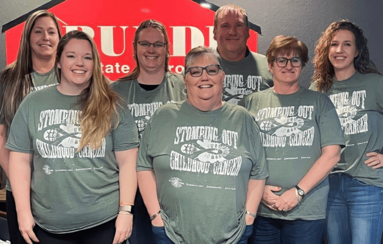 Board Members 2022-2023 Back Row, Left to Right: Shanda Burgos, Erin Runde, Dan Runde, Angie Dodd Front Row Left to Right: Maggie Smith, Darcy Piper, Sarah Bruce